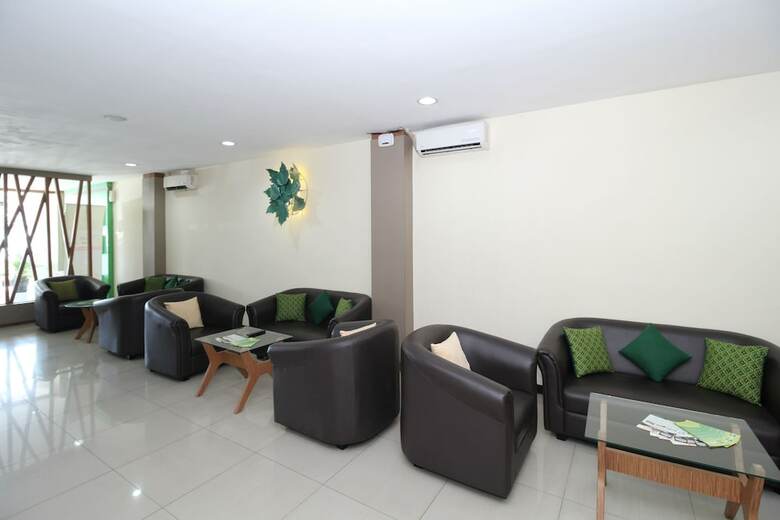 Hotel Airy Raya Rungkut Juanda Surabaya