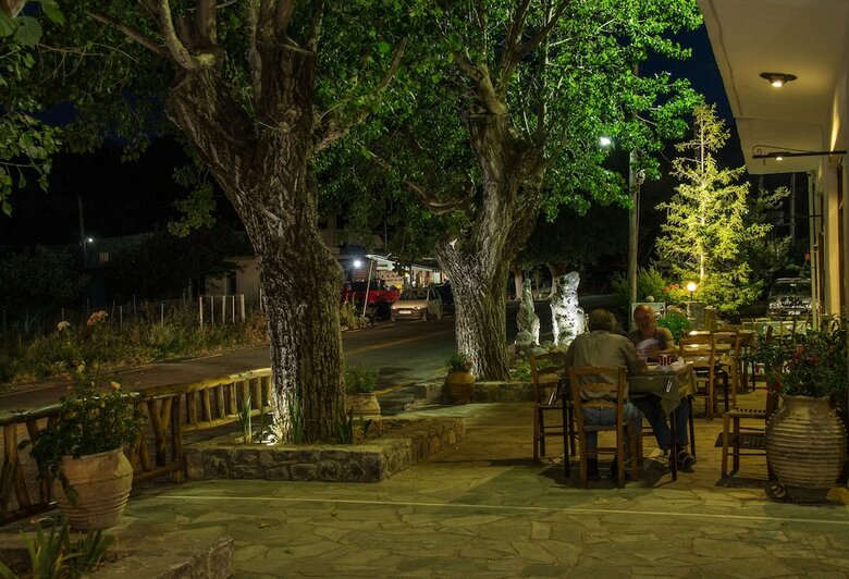 Hotel Neos Omalos