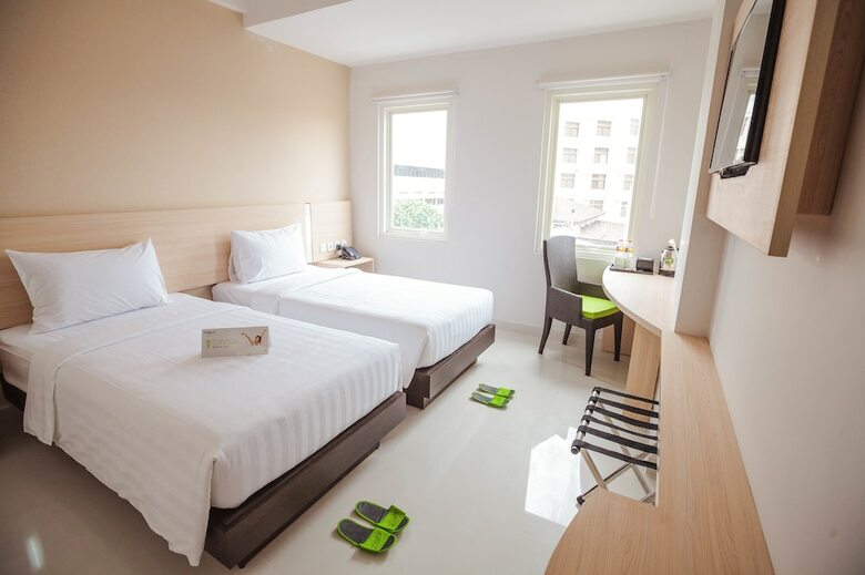 Hotel Whiz Prime Sudirman Makassar