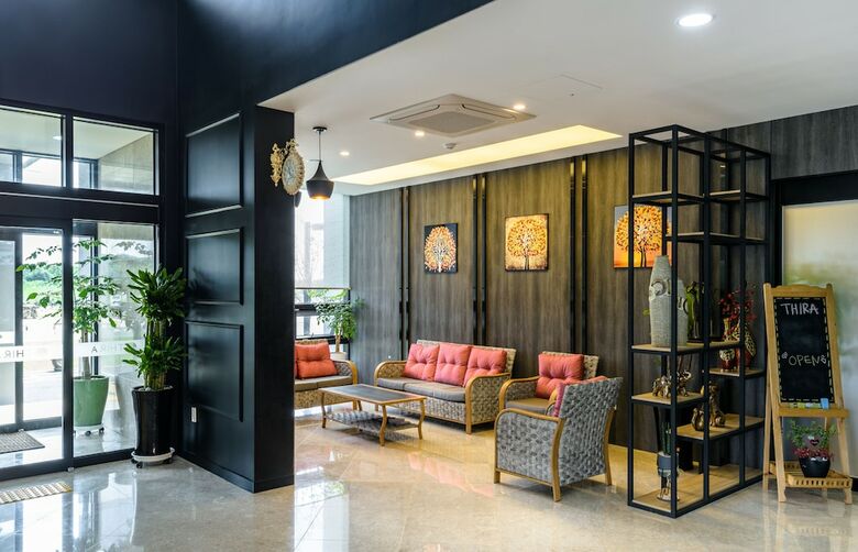 Thira Hotel