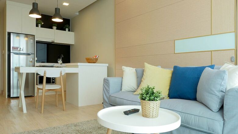 Cetus Beachfront Condo By Pong