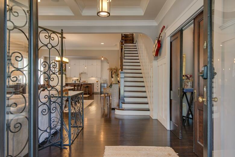 Bed & Breakfast Caroline House Nashville Historic Inn