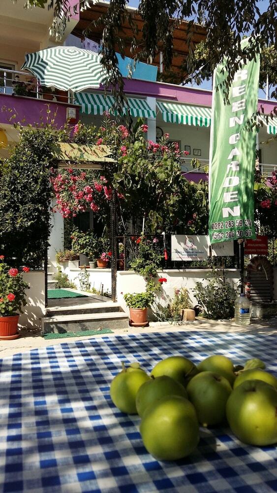 Apartamento Kumba? Green Garden Pansiyon