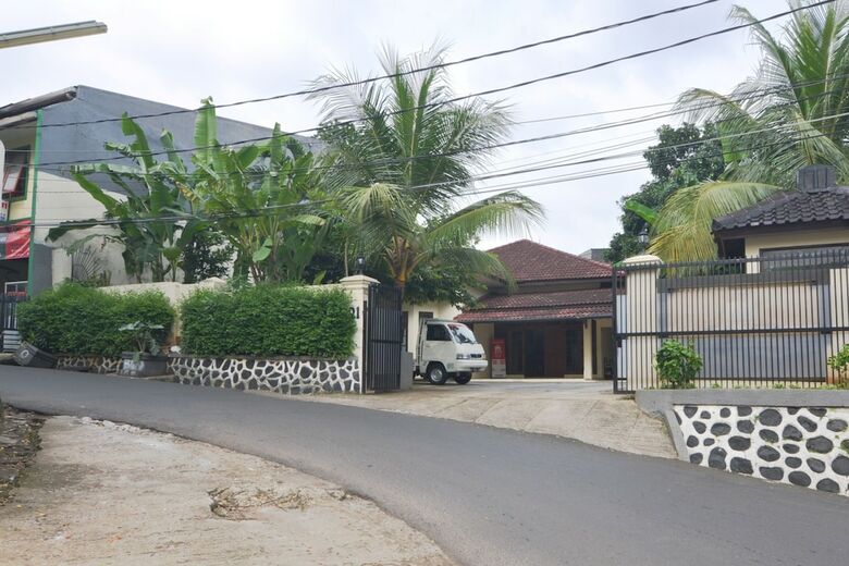 Hotel 555 Guest House