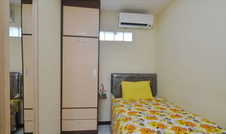 Hotel 555 Guest House