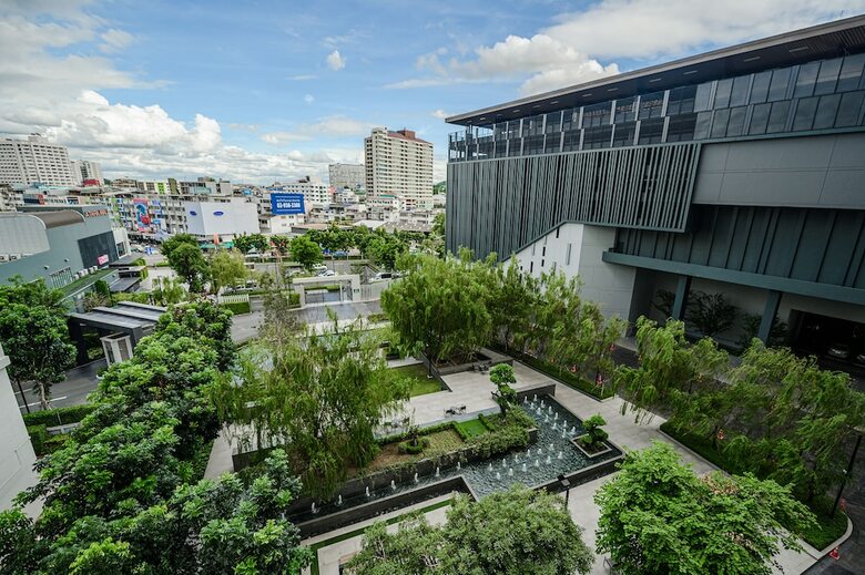 Aparthotel Oakwood Hotel And Residence Sriracha