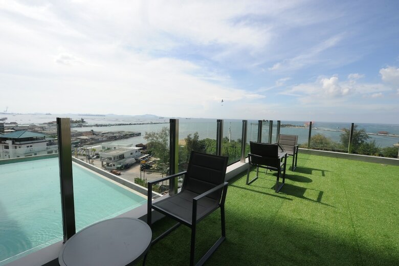 Aparthotel Oakwood Hotel And Residence Sriracha