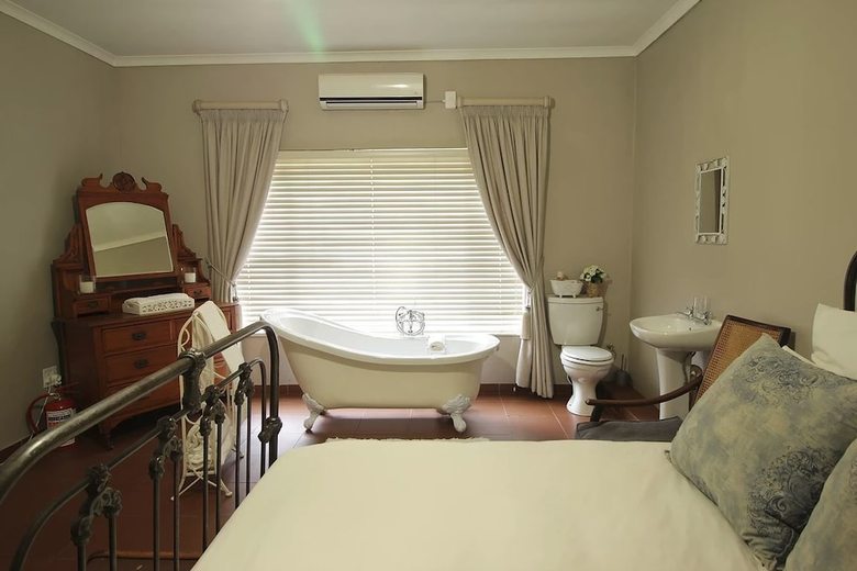 Hotel Inca Lily Accommodation
