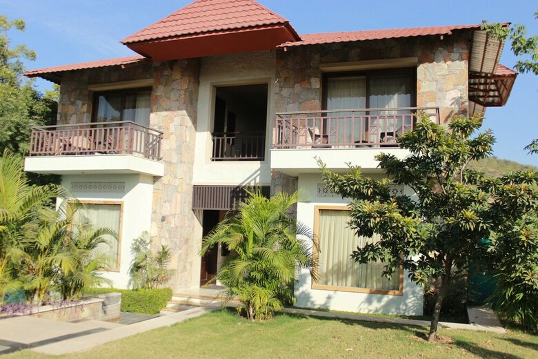 Hotel Ramya Resort & Spa