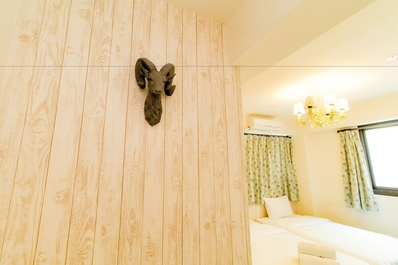 Hotel L� M�