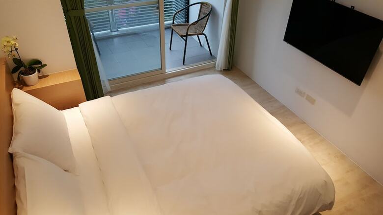 Ze Hu B&B