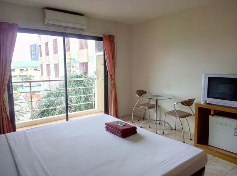 Pearl Place Hotel