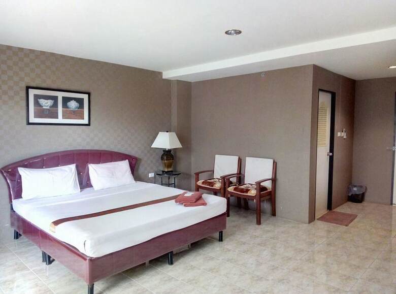 Pearl Place Hotel