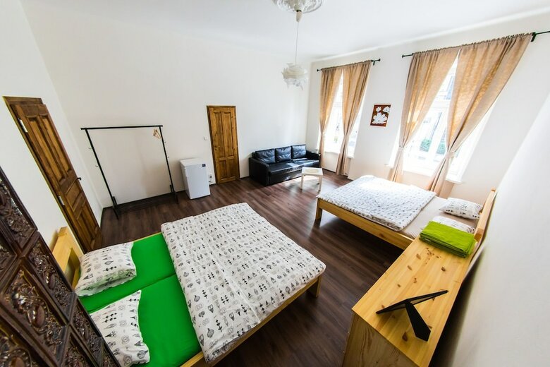 Freedom Rooms And Apartments