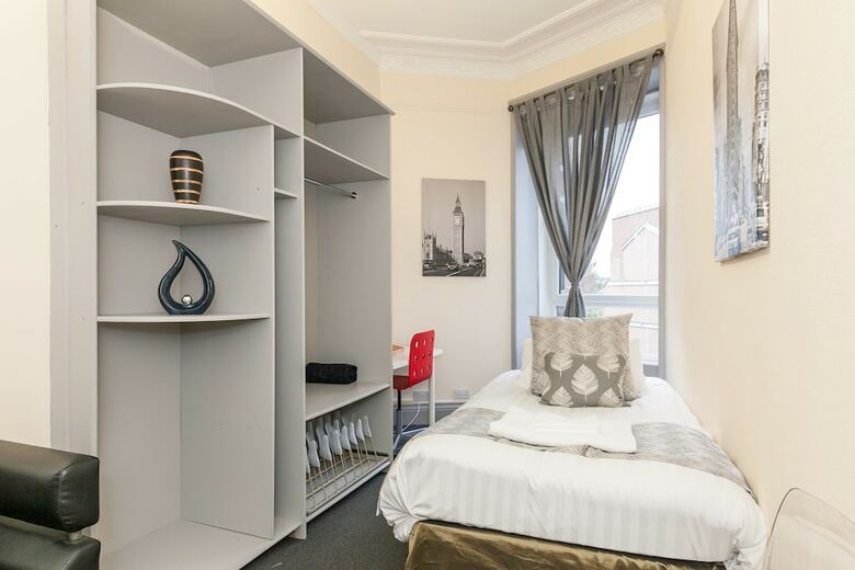 Hotel Oakshaw Guesthouse - Glasgow Airport