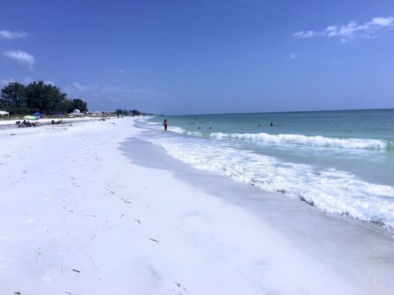 Beach Breeze Unit 2 By Anna Maria
