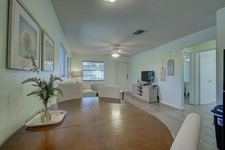 Beach Retreat Unit B By Anna Maria