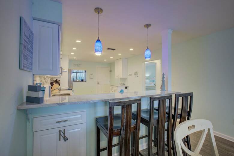Anna Maria Island Retreat 2br Condo