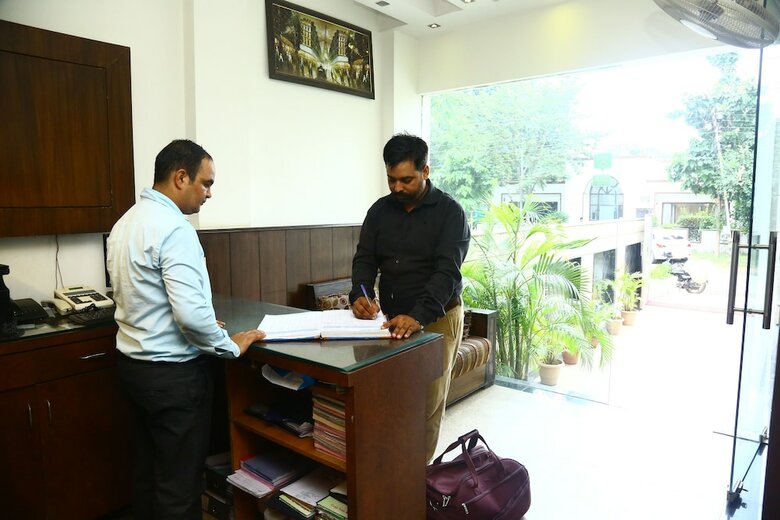 Hotel Smart Inn-1