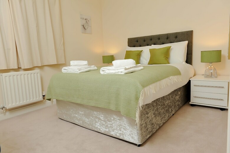 Reading Town Center River View Serviced Apartments