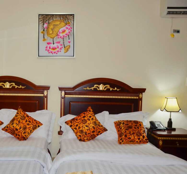 Hotel Executive Inn