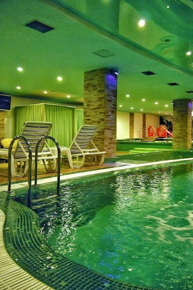 Hotel Lybid Plaza