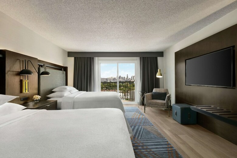 Hotel Embassy Suites By Hilton, Los Angeles - Downey