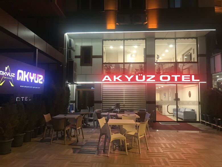 Hotel Akyuz Rooming House