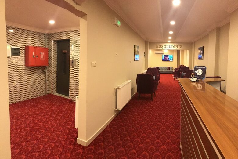 Hotel Akyuz Rooming House