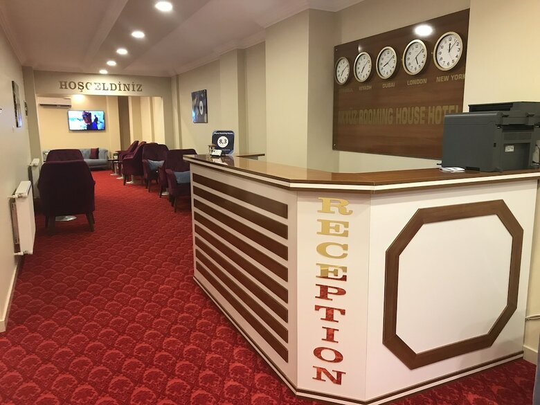 Hotel Akyuz Rooming House