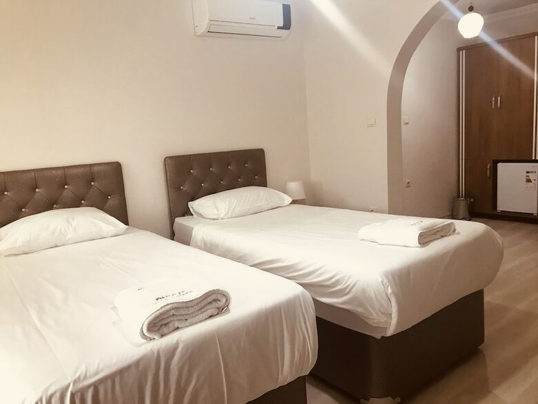 Hotel Akyuz Rooming House
