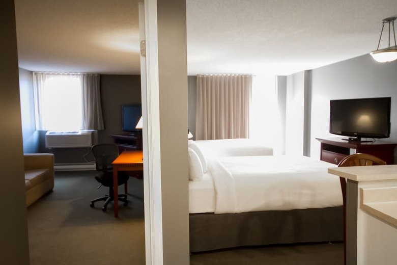 Hotel Faubourg Montreal Downtown Hotel 183492