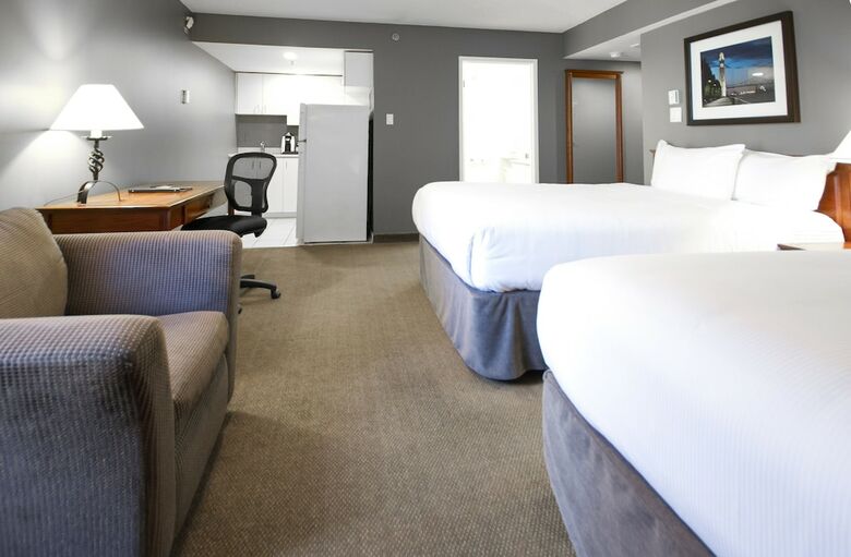 Hotel Faubourg Montreal Downtown Hotel 183492