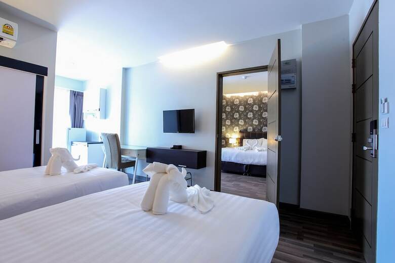 Hotel Romyen Garden Place