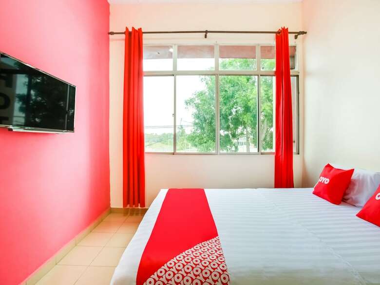 Oyo 89441 The Melawati Hotel