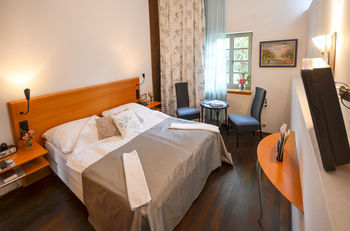 Restaurant & ****hotel H�erhof