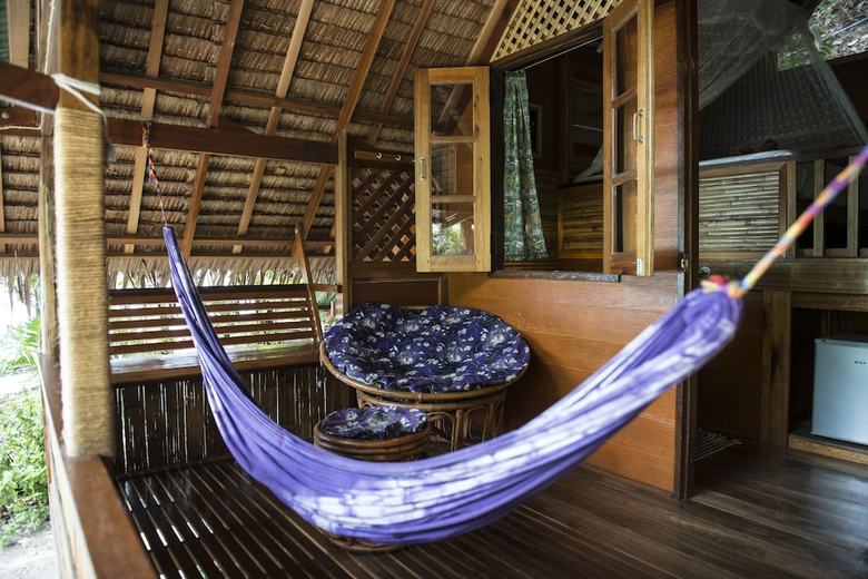 Hotel Sabai Corner Bungalows