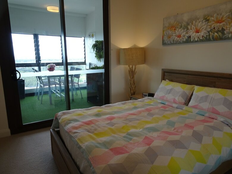 Sydney Olympic Park Apartment