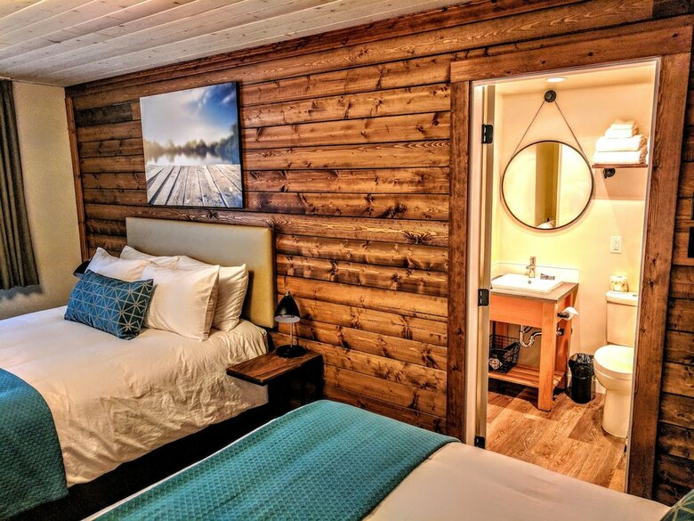 Posada Riverside Inn