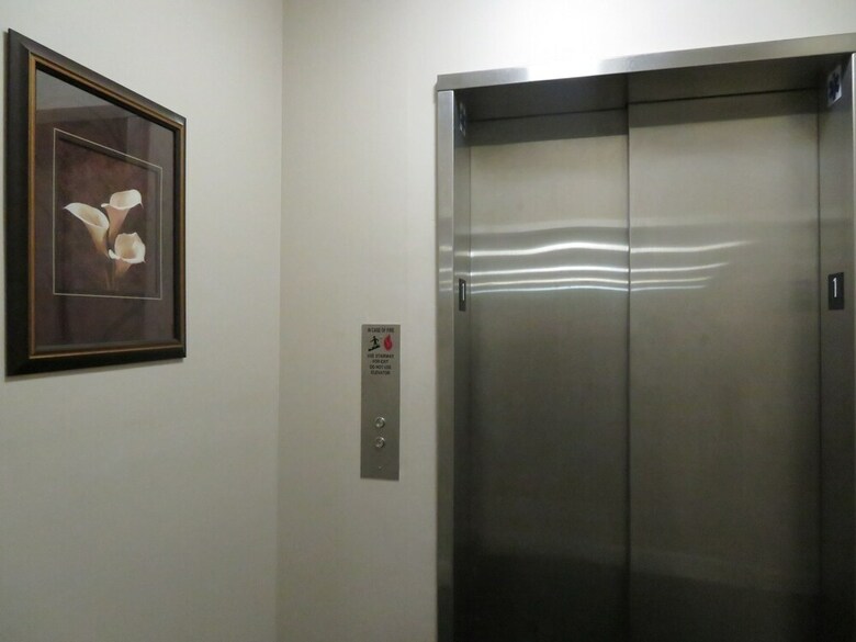 Apartamento 2 Bed / 2 Bath In Studio City