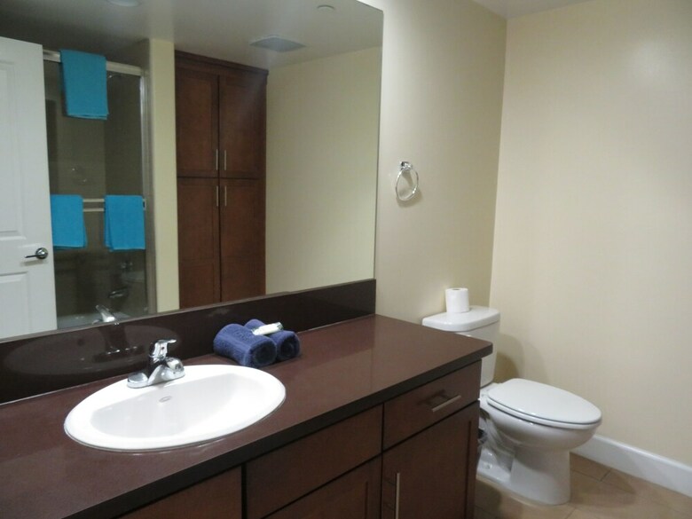 Apartamento 2 Bed / 2 Bath In Studio City