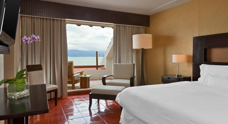Westin Resort & Spa Puerto Vallarta Hotel