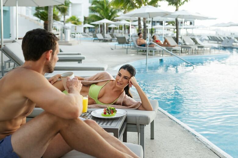 Hotel Playacar Palace