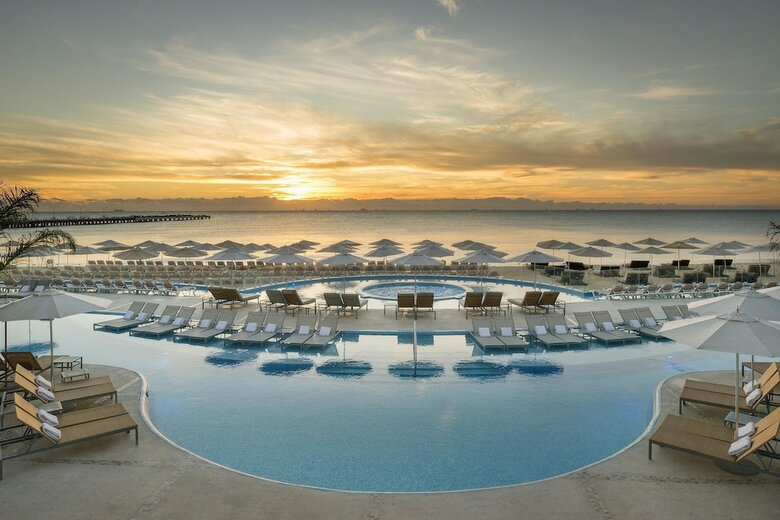 Hotel Playacar Palace