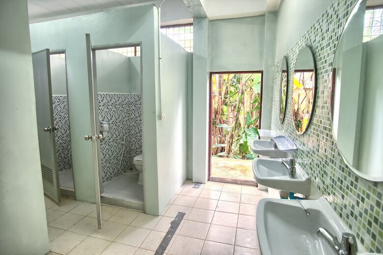 Hostal Hugs Guesthouse
