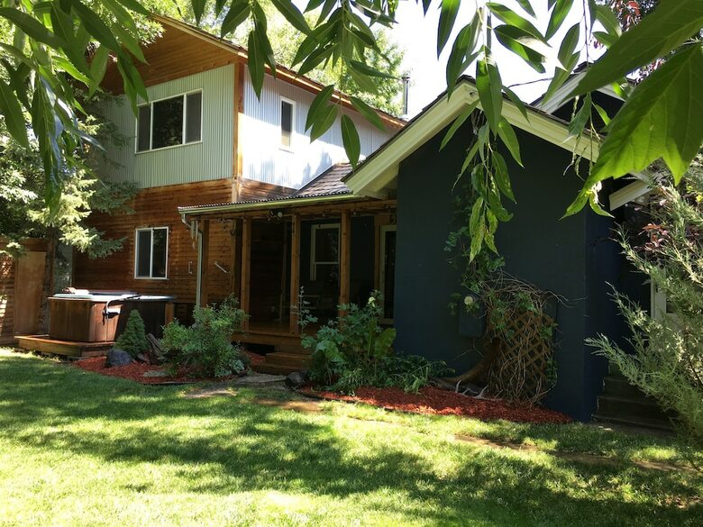 Little Trail Creek Cabins