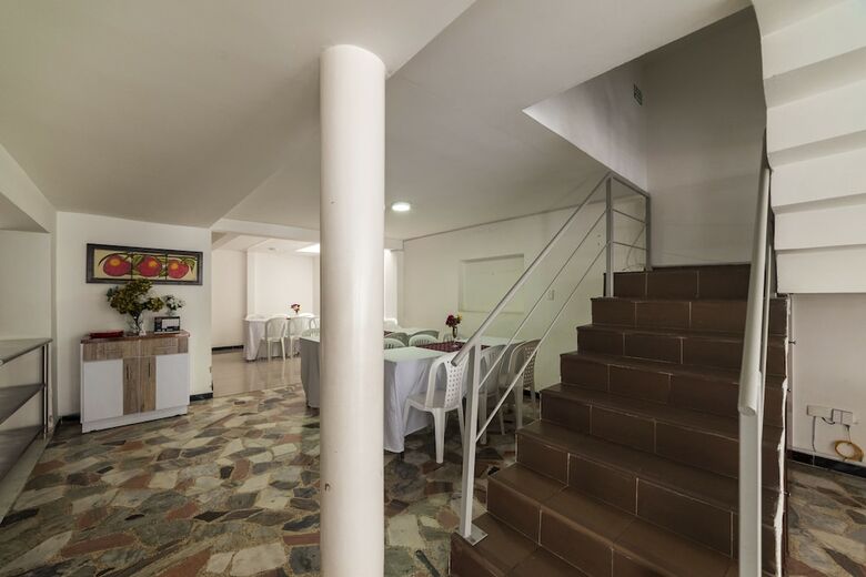 Hotel Ayenda 1059 Boutique Mavia