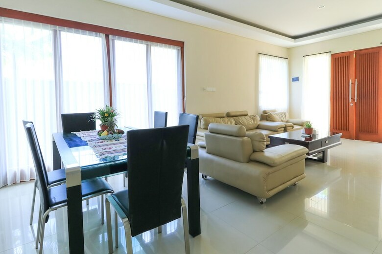 Hotel Royal Majesty Villas