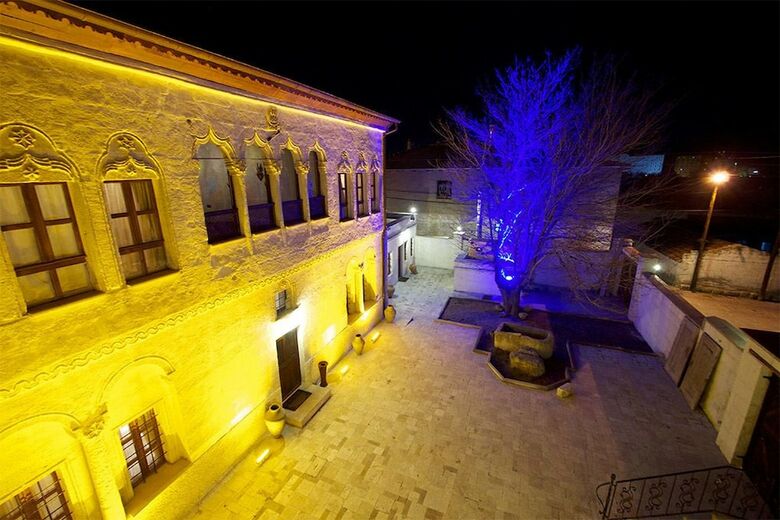 Hotel Hikmet's House