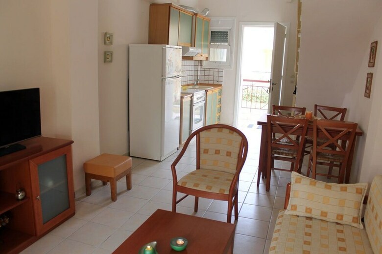 Apartamentos Siviri Rental Houses